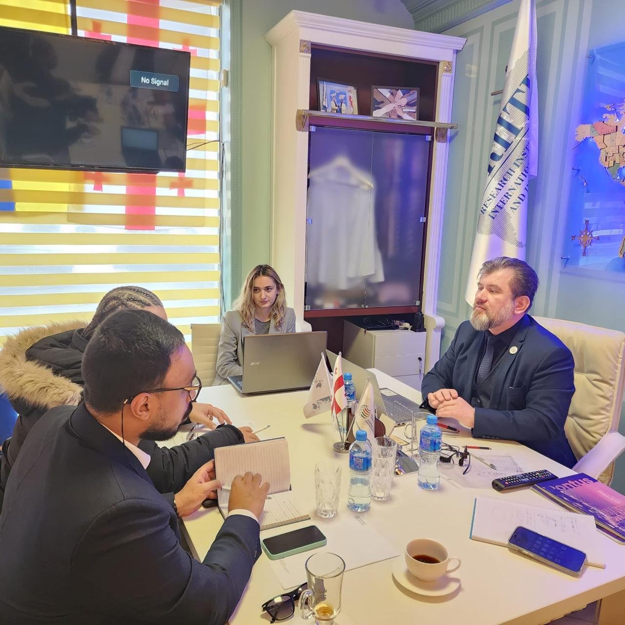 معرض الأعمال 5